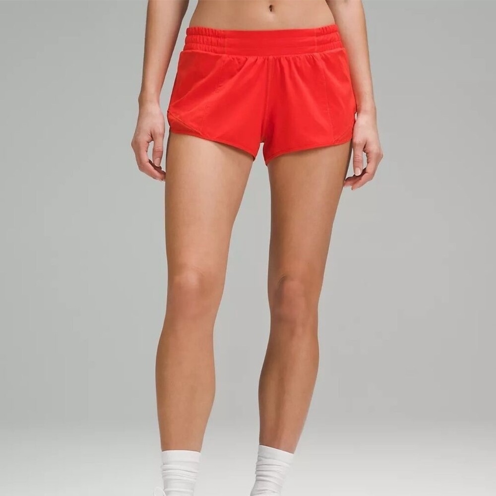 Lululemon Hottie Hot low rise shorts